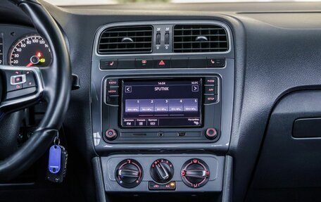 Volkswagen Polo VI (EU Market), 2018 год, 1 298 000 рублей, 23 фотография