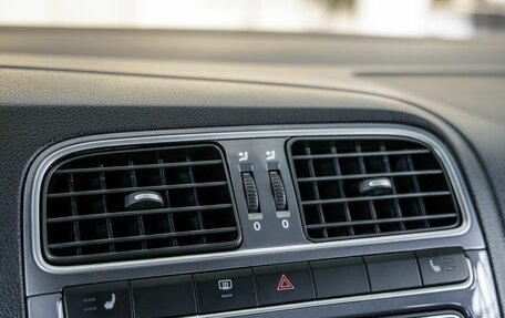 Volkswagen Polo VI (EU Market), 2018 год, 1 298 000 рублей, 24 фотография