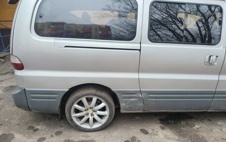 Hyundai Starex I рестайлинг, 2007 год, 600 000 рублей, 8 фотография