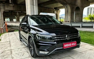 Volkswagen Tiguan II, 2022 год, 1 520 000 рублей, 1 фотография
