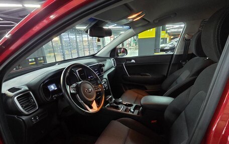 KIA Sportage IV рестайлинг, 2021 год, 3 200 000 рублей, 7 фотография