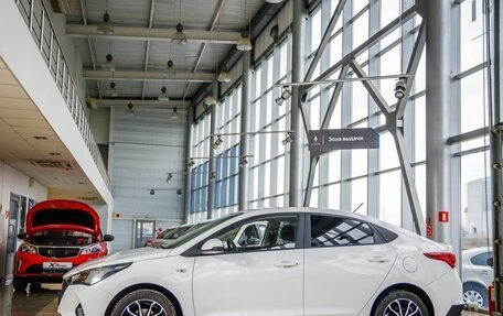 Hyundai Solaris II рестайлинг, 2022 год, 1 658 000 рублей, 4 фотография