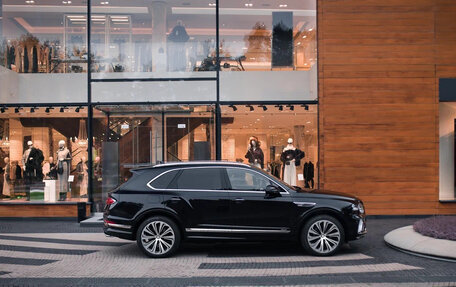 Bentley Bentayga I, 2025 год, 42 500 000 рублей, 6 фотография