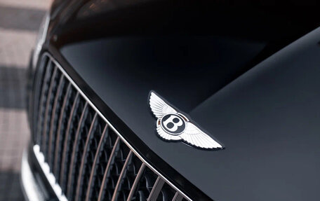 Bentley Bentayga I, 2025 год, 42 500 000 рублей, 15 фотография