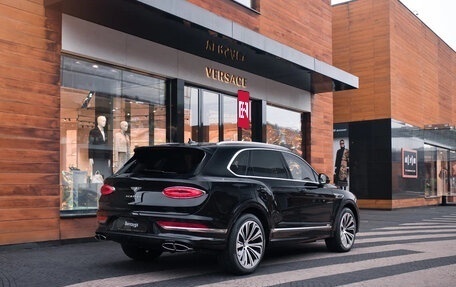 Bentley Bentayga I, 2025 год, 42 500 000 рублей, 8 фотография