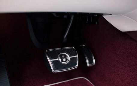 Bentley Bentayga I, 2025 год, 42 500 000 рублей, 21 фотография