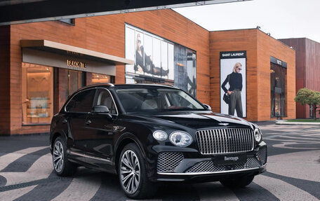 Bentley Bentayga I, 2025 год, 42 500 000 рублей, 26 фотография