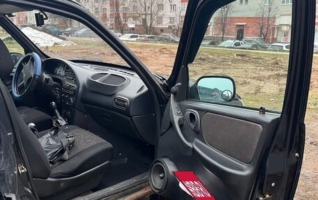 Chevrolet Niva I рестайлинг, 2006 год, 220 000 рублей, 10 фотография