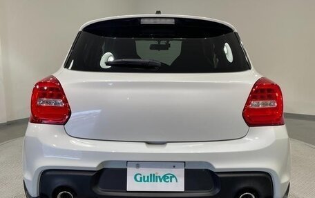 Suzuki Swift V, 2022 год, 1 300 911 рублей, 6 фотография