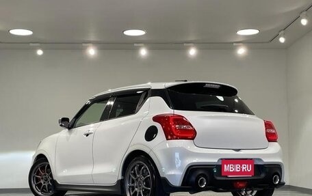 Suzuki Swift V, 2022 год, 1 300 911 рублей, 5 фотография