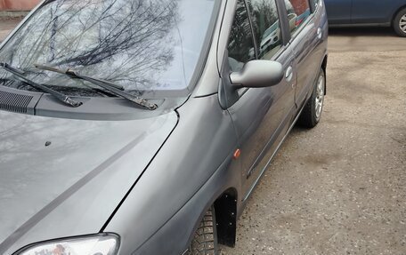 Renault Scenic III, 2003 год, 300 000 рублей, 11 фотография