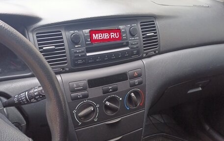 Toyota Corolla, 2005 год, 650 000 рублей, 3 фотография