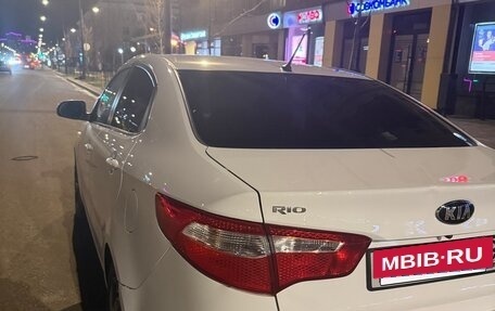 KIA Rio III рестайлинг, 2014 год, 770 000 рублей, 4 фотография