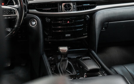 Lexus LX III, 2020 год, 9 000 000 рублей, 25 фотография