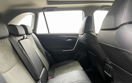 Toyota RAV4, 2025 год, 4 550 000 рублей, 13 фотография