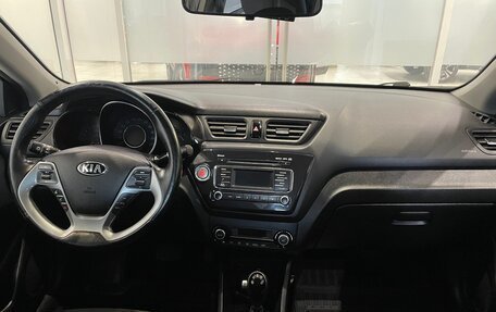 KIA Rio III рестайлинг, 2016 год, 999 000 рублей, 4 фотография