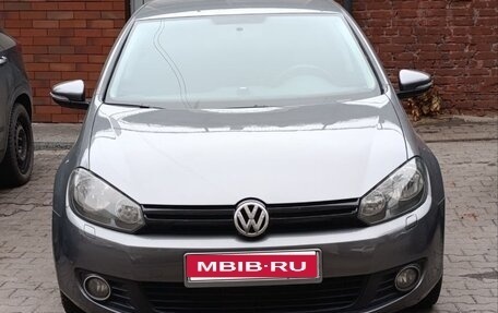 Volkswagen Golf VI, 2011 год, 800 000 рублей, 1 фотография