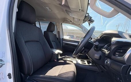 Toyota Hilux VIII, 2021 год, 3 850 003 рублей, 13 фотография