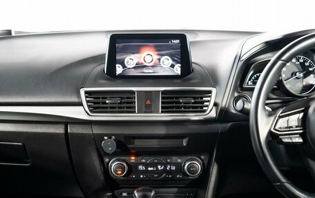 Mazda Axela, 2019 год, 1 600 000 рублей, 11 фотография