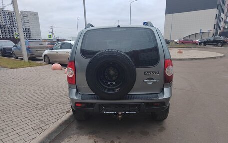 Chevrolet Niva I рестайлинг, 2016 год, 600 000 рублей, 5 фотография