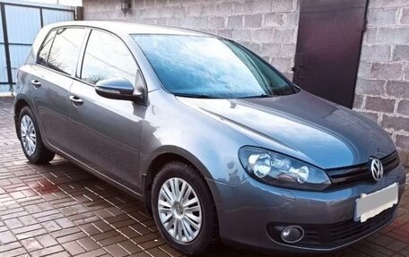 Volkswagen Golf VI, 2011 год, 800 000 рублей, 2 фотография