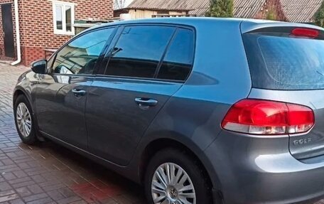 Volkswagen Golf VI, 2011 год, 800 000 рублей, 4 фотография