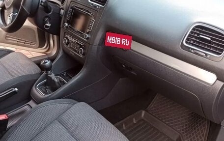 Volkswagen Golf VI, 2011 год, 800 000 рублей, 12 фотография