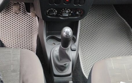 Renault Logan I, 2015 год, 400 000 рублей, 12 фотография