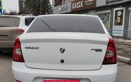 Renault Logan I, 2015 год, 400 000 рублей, 3 фотография