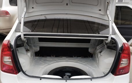 Renault Logan I, 2015 год, 400 000 рублей, 15 фотография