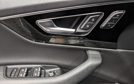 Audi Q7, 2016 год, 4 045 000 рублей, 27 фотография