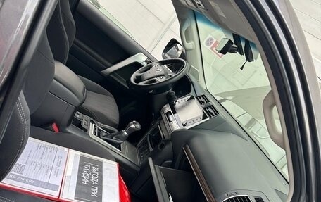 Toyota Land Cruiser Prado 150 рестайлинг 2, 2021 год, 8 850 000 рублей, 22 фотография