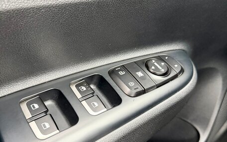 KIA Rio IV, 2019 год, 1 680 000 рублей, 12 фотография