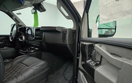 Chevrolet Express II, 2025 год, 19 704 524 рублей, 11 фотография