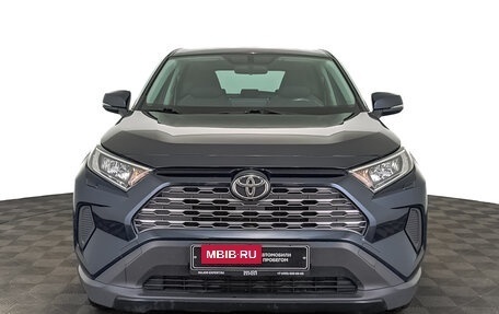 Toyota RAV4, 2020 год, 2 800 000 рублей, 2 фотография