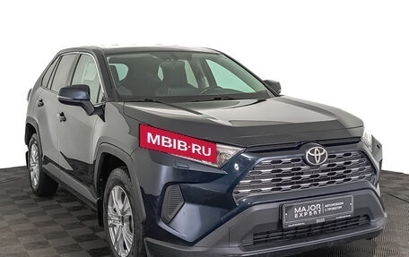 Toyota RAV4, 2020 год, 2 800 000 рублей, 3 фотография
