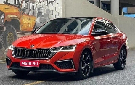 Skoda Octavia IV, 2021 год, 1 610 000 рублей, 1 фотография