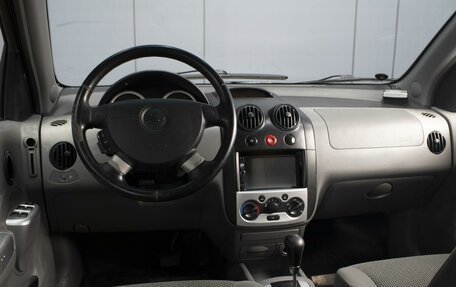 Chevrolet Aveo III, 2004 год, 330 000 рублей, 5 фотография