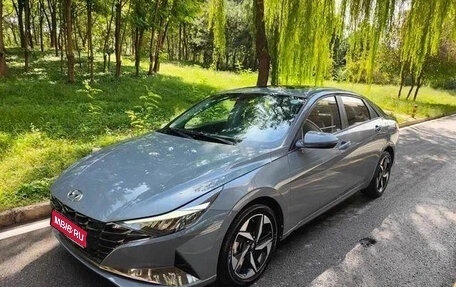 Hyundai Elantra, 2021 год, 1 280 000 рублей, 1 фотография