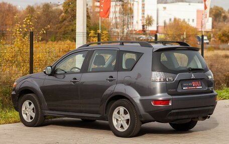 Mitsubishi Outlander III рестайлинг 3, 2011 год, 1 180 000 рублей, 8 фотография