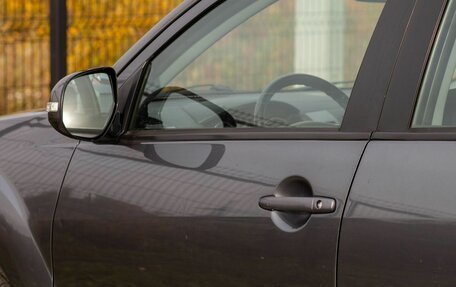 Mitsubishi Outlander III рестайлинг 3, 2011 год, 1 180 000 рублей, 17 фотография