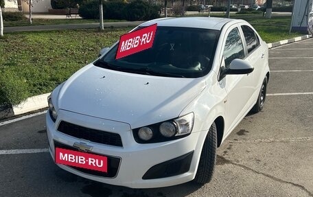 Chevrolet Aveo III, 2014 год, 900 000 рублей, 1 фотография