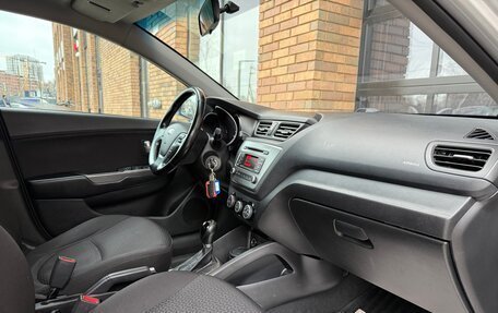 KIA Rio III рестайлинг, 2016 год, 950 000 рублей, 10 фотография