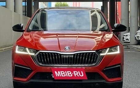 Skoda Octavia IV, 2021 год, 1 610 000 рублей, 2 фотография