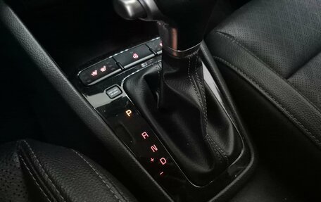 KIA Stonic, 2018 год, 1 350 000 рублей, 21 фотография