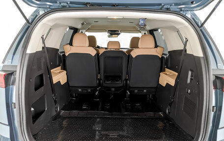 KIA Carnival, 2021 год, 3 750 000 рублей, 10 фотография