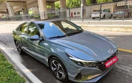 Hyundai Elantra, 2021 год, 1 280 000 рублей, 3 фотография