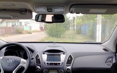 Hyundai ix35 I рестайлинг, 2011 год, 1 100 000 рублей, 2 фотография