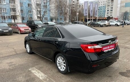 Toyota Camry, 2012 год, 1 650 000 рублей, 6 фотография