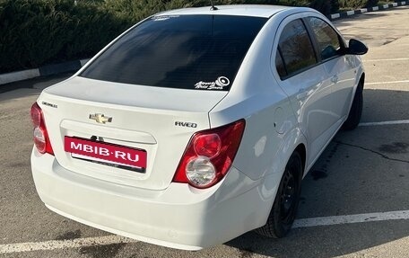 Chevrolet Aveo III, 2014 год, 900 000 рублей, 4 фотография